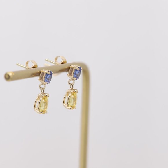 Cute Small Dangle Earrings 14k Yellow Gold Blue Sapphire and Yellow Citrine - Picture 7 of 9